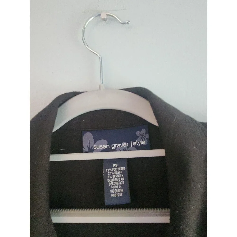 Susan Graver Style Full Zip Black‎ Silver Studded Jacket Size Petite Small
